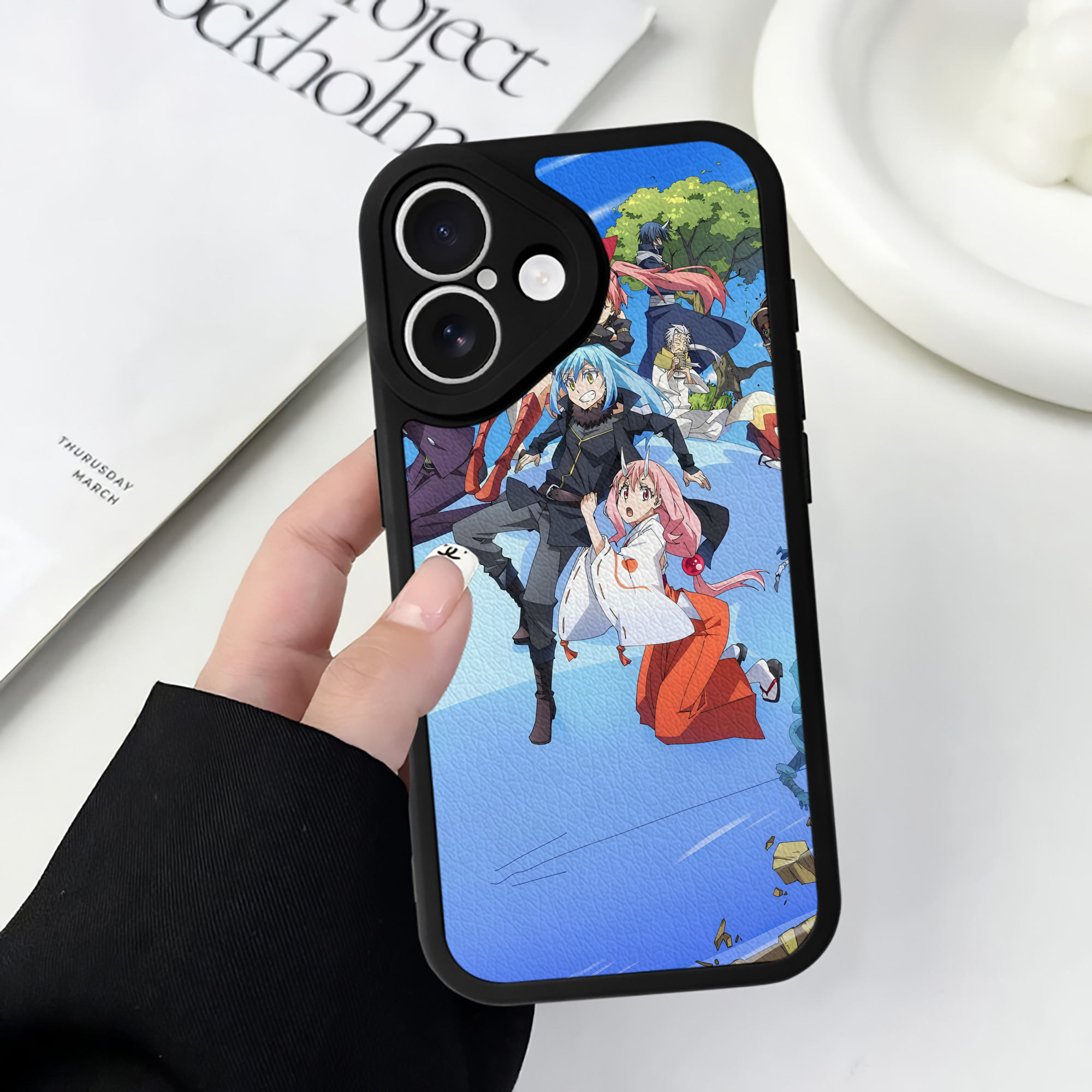 （画像用） 転スラ Regarding Reincarnated to Slime 【iPhone 16シリーズ対応】シリコンスマホケース（レザー調） 材質：シリコン